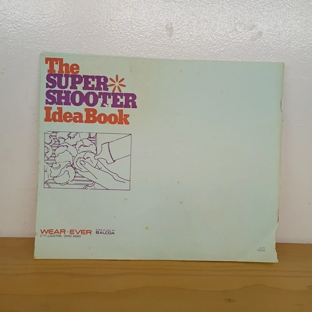 Wear-Ever Super Shooter Electric Cookie & Candy Maker Model 70001